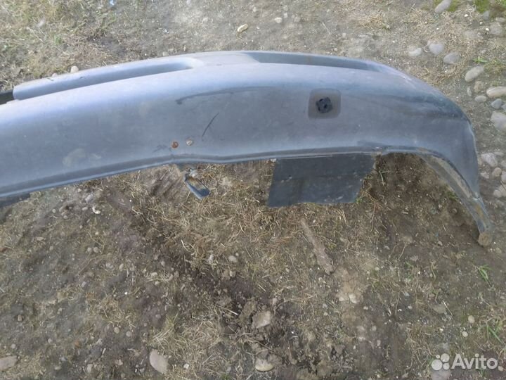 Бампер передний Тойота Ленд Крузер 105