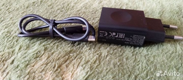 Samsung Galaxy A20, 3/32 ГБ