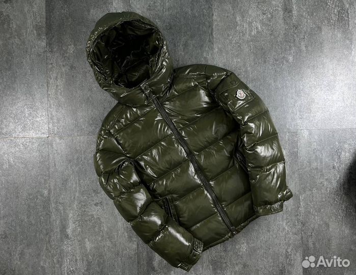 Пуховик Moncler