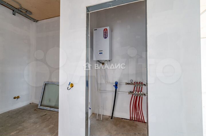 Дом 68 м² на участке 6 сот.