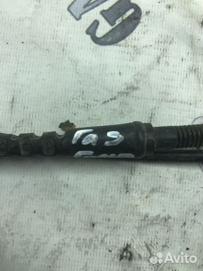 Трос газа Volkswagen Golf 3