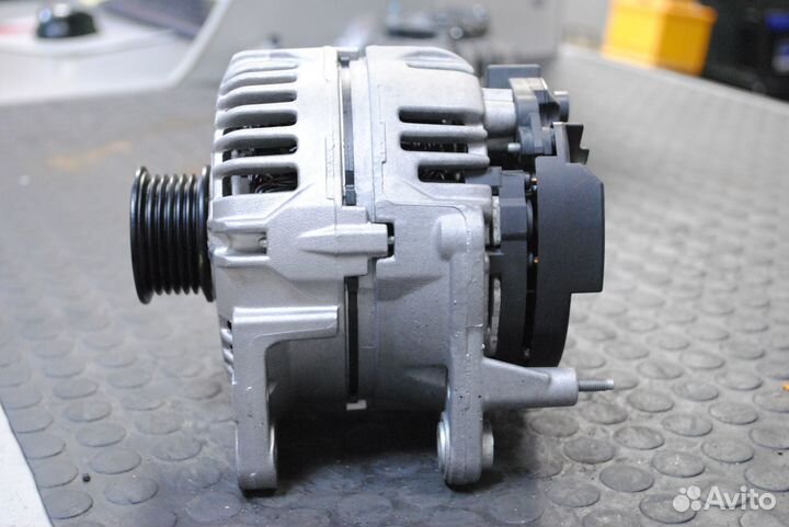 Генератор Volkswagen Golf, Jetta 1.4 TSi, 1.6 FSi
