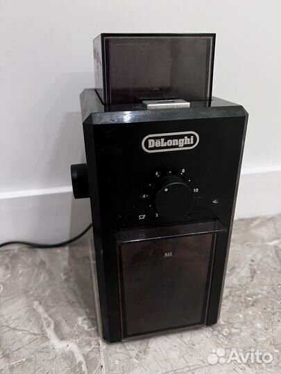 Кофемолка delonghi kg79