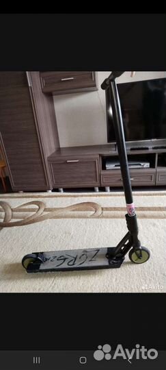 Трюковой самокат tech team zorg 2021