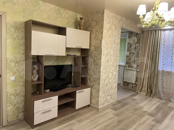 1-к. квартира, 32 м², 1/4 эт.