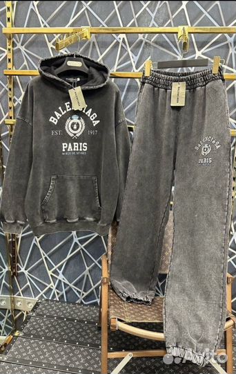 Спортивный костюм женский balenciaga