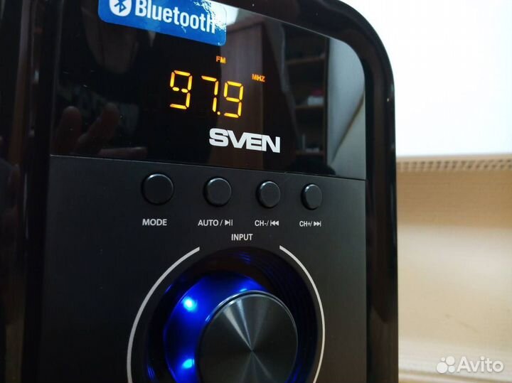 Музыкальный центр (bluetooth)