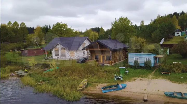 Дом 414 м² на участке 14 сот.