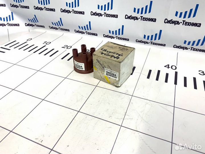 Крышка трамблера Toyota TVH 13746