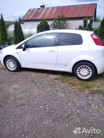 FIAT Punto 1.4 MT, 2008, 300 547 км с пробегом, цена 260000 руб.