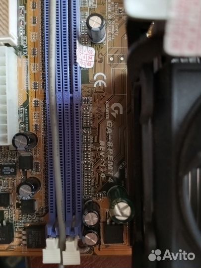 Материнская плата