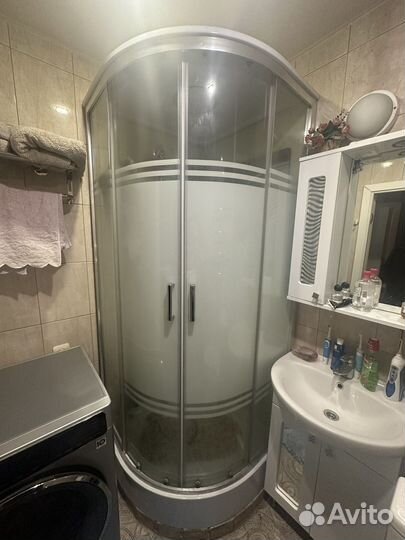 Душевая кабина 90х90 не много б у