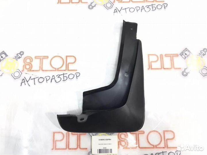 Брызговик передний правый Toyota Camry ACV30 2001