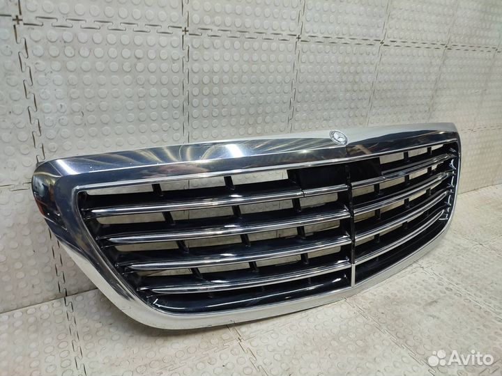 Решетка радиатора Mercedes-Benz S-Class W222