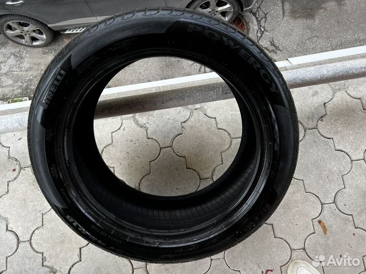 Pirelli Powergy 245/45 R18
