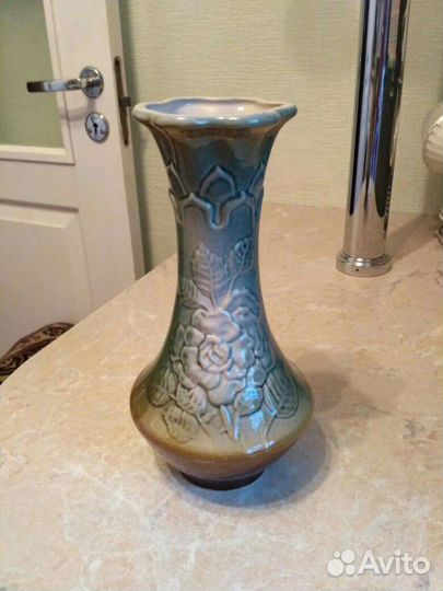 Ваза. высота 22см