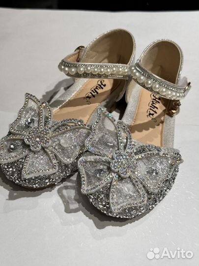 Туфли для девочки 27 размер