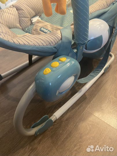 Шезлонг детский babyton