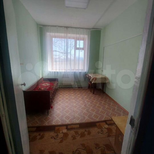 Комната 17 м² в 1-к., 1/2 эт.