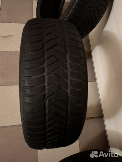 Pirelli Winter Sottozero 3 255/35 R19 и 255/35 R19 96H