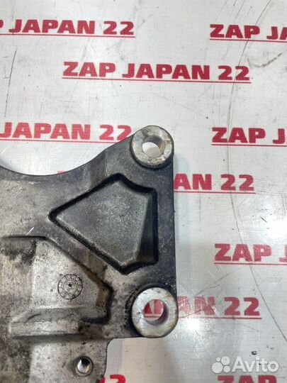 Кронштейн крепления компрессора кондиционера