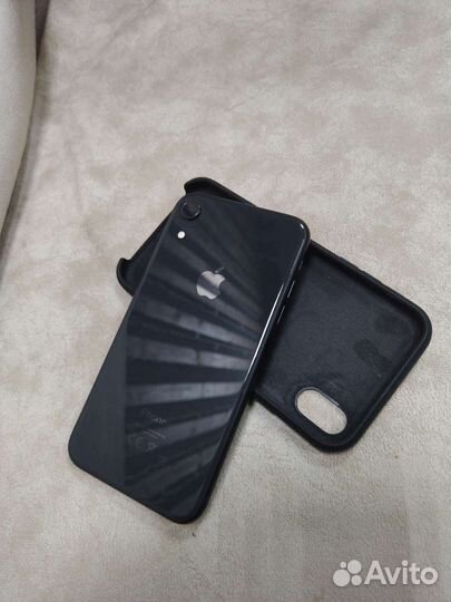 iPhone Xr, 128 ГБ