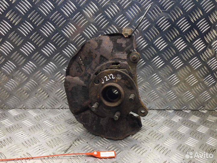 Ступица передняя левая Subaru Forester