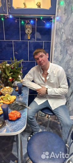 Комплектовщик, управляющий