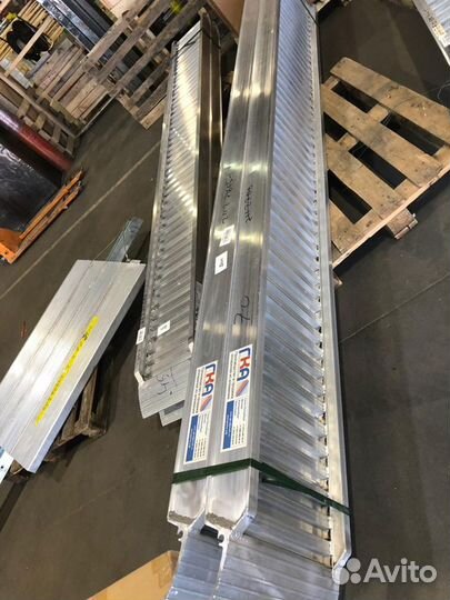 Алюминиевые трапы 4400 кг, 3500 мм, 350 мм