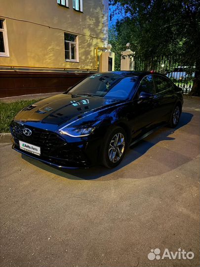 Hyundai Sonata 2.0 AT, 2021, битый, 68 000 км