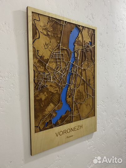 Карта из дерева на стену