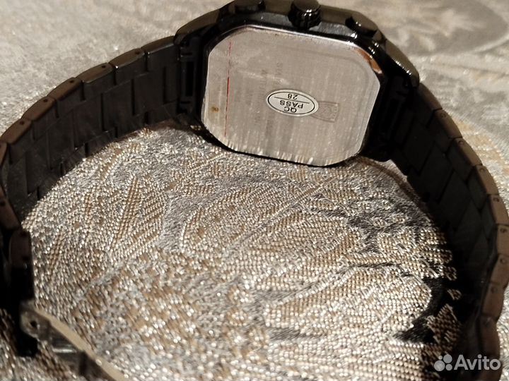 Наручные часы