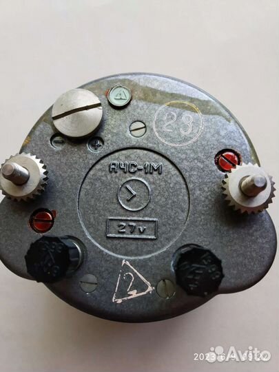 Часы авиационные ачс 1м