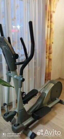 Эллиптический тренажер torneo