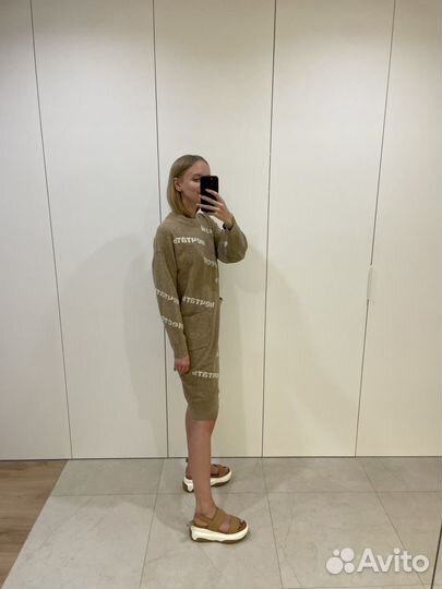 Платье женское