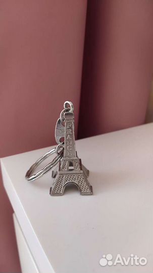 Брелок Эйфелева башня