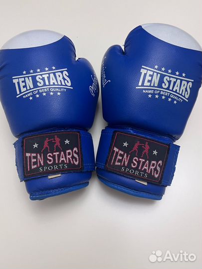 Боксерские перчатки