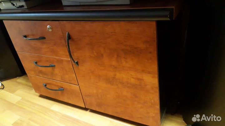 Стол для руководителя