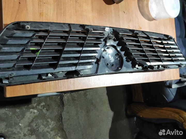 Решетка радиатора opel meriva a