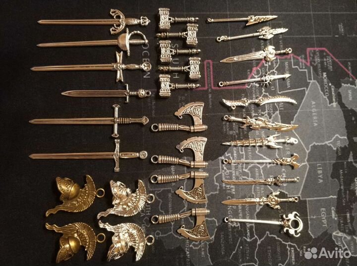 Оружие фентези, посох, меч, жезл, копьё, катана