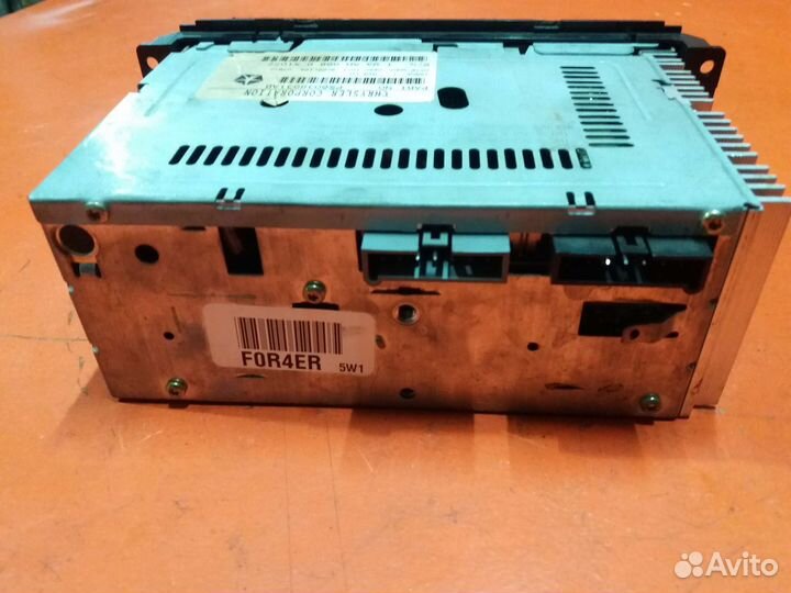 Магнитола штатная jeep grand cherokee WJ