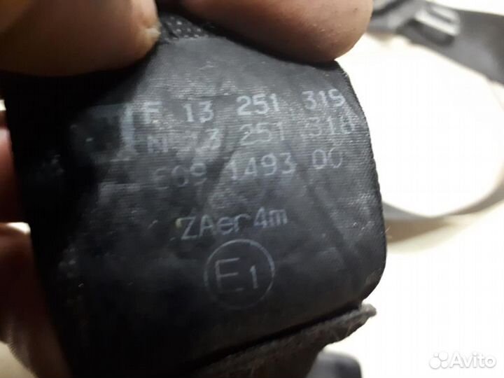 Ремень безопасности задний правый Opel Corsa D 20