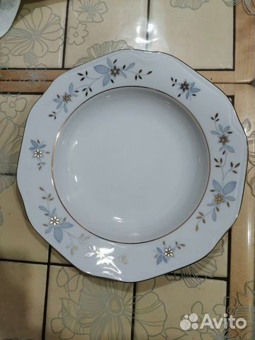 Тарелки Karlovarsky