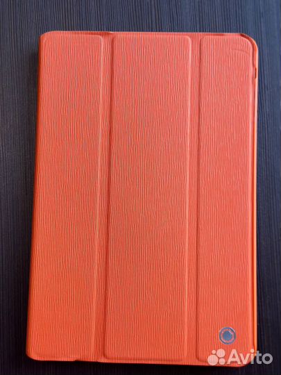 Чехлы на iPad mini2