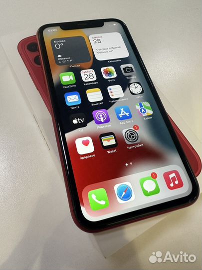 iPhone 11, 64 ГБ