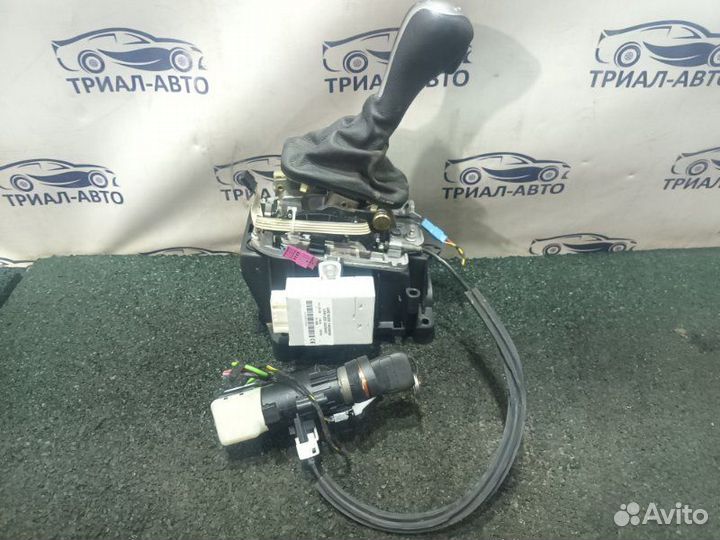 Range Rover Кулиса