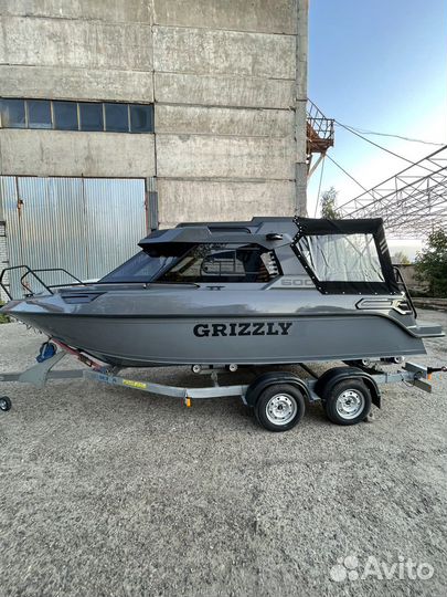 Катер 10 моточасов Grizzly 600 HT Unimog с мотором