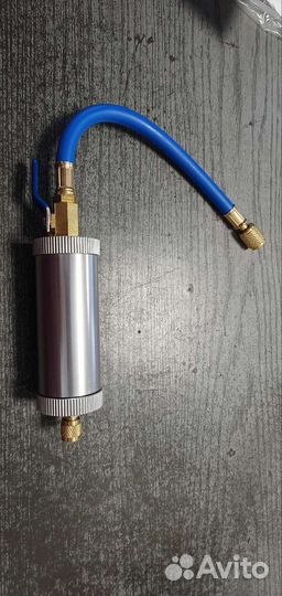 Инжектор для заправки масла автокондиционерах