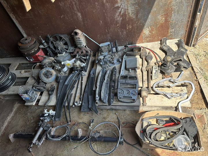 Хундай акцент Запчас