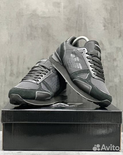 Кроссовки Emporio Armani